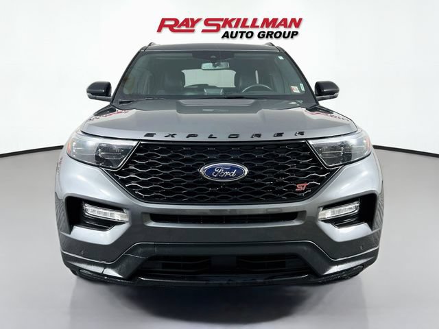 Used 2023 Ford Explorer ST w/ Equipment Group 401A AWD/4WD image 2