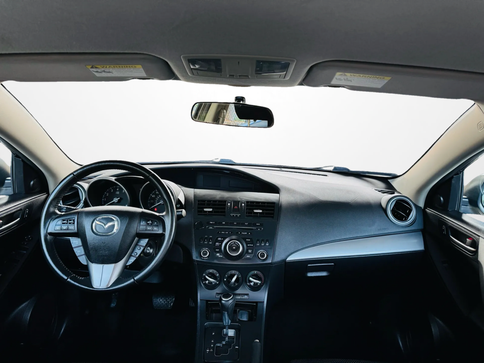 Used 2012 MAZDA MAZDA3 i Touring FWD image 9