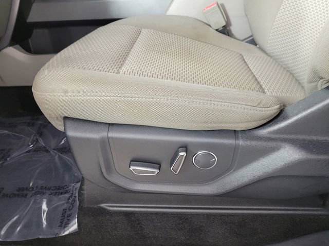 Used 2018 Ford F150 XLT w/ Equipment Group 302A Luxury image 14