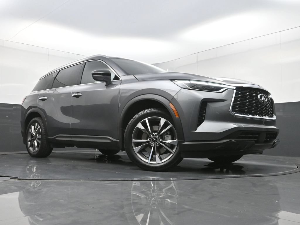 Used 2023 INFINITI QX60 Luxe w/ Cargo Package FWD image 28