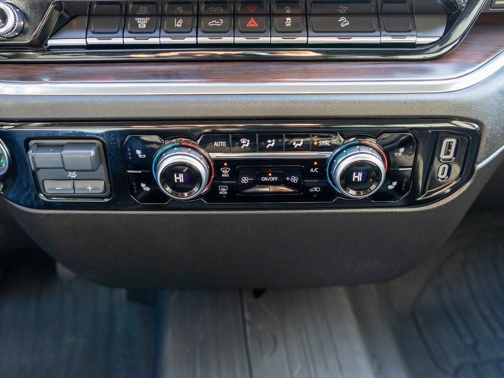 Used 2024 GMC Sierra 3500 SLT w/ X31 Off-Road Package image 24