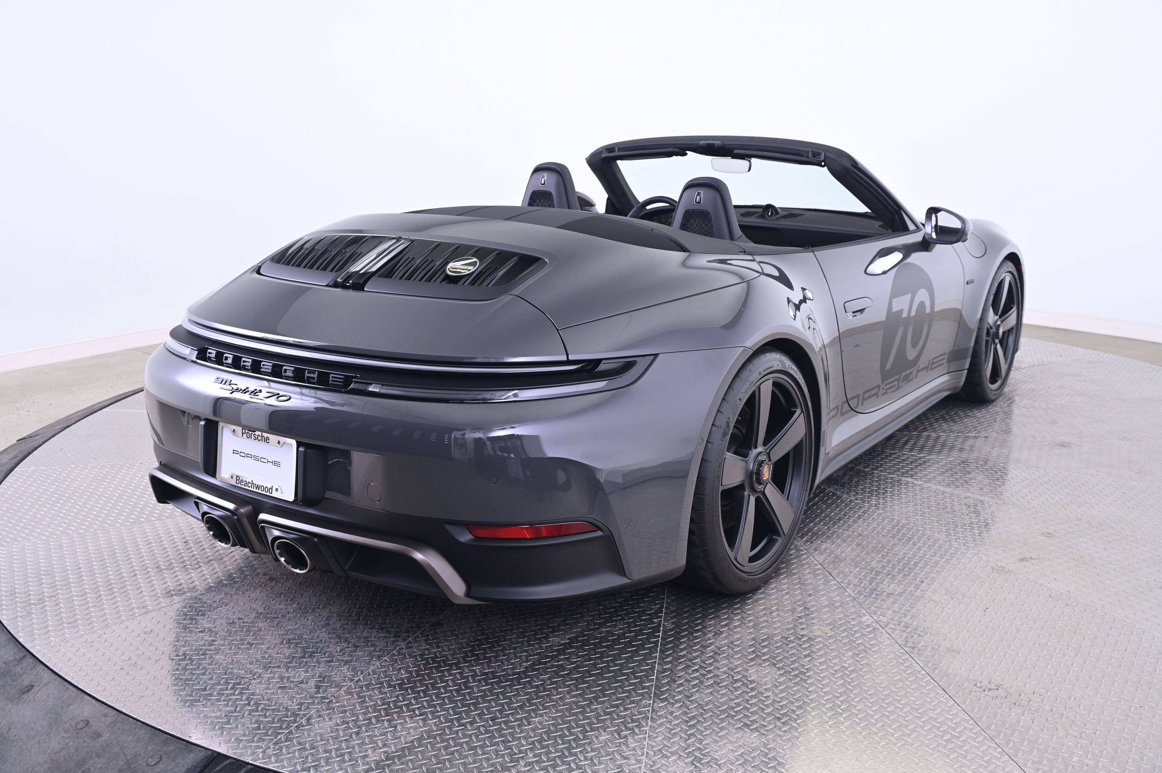 Certified 2026 Porsche 911 GTS image 7