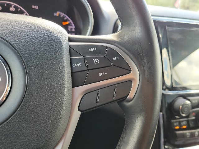 Used 2020 Jeep Grand Cherokee Laredo w/ Quick Order Package 2BN North AWD/4WD image 23