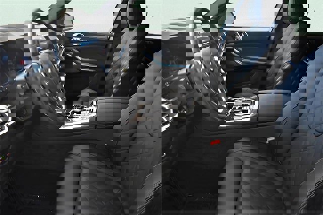 New 2026 BMW X5 xDrive50e w/ Premium Package image 24