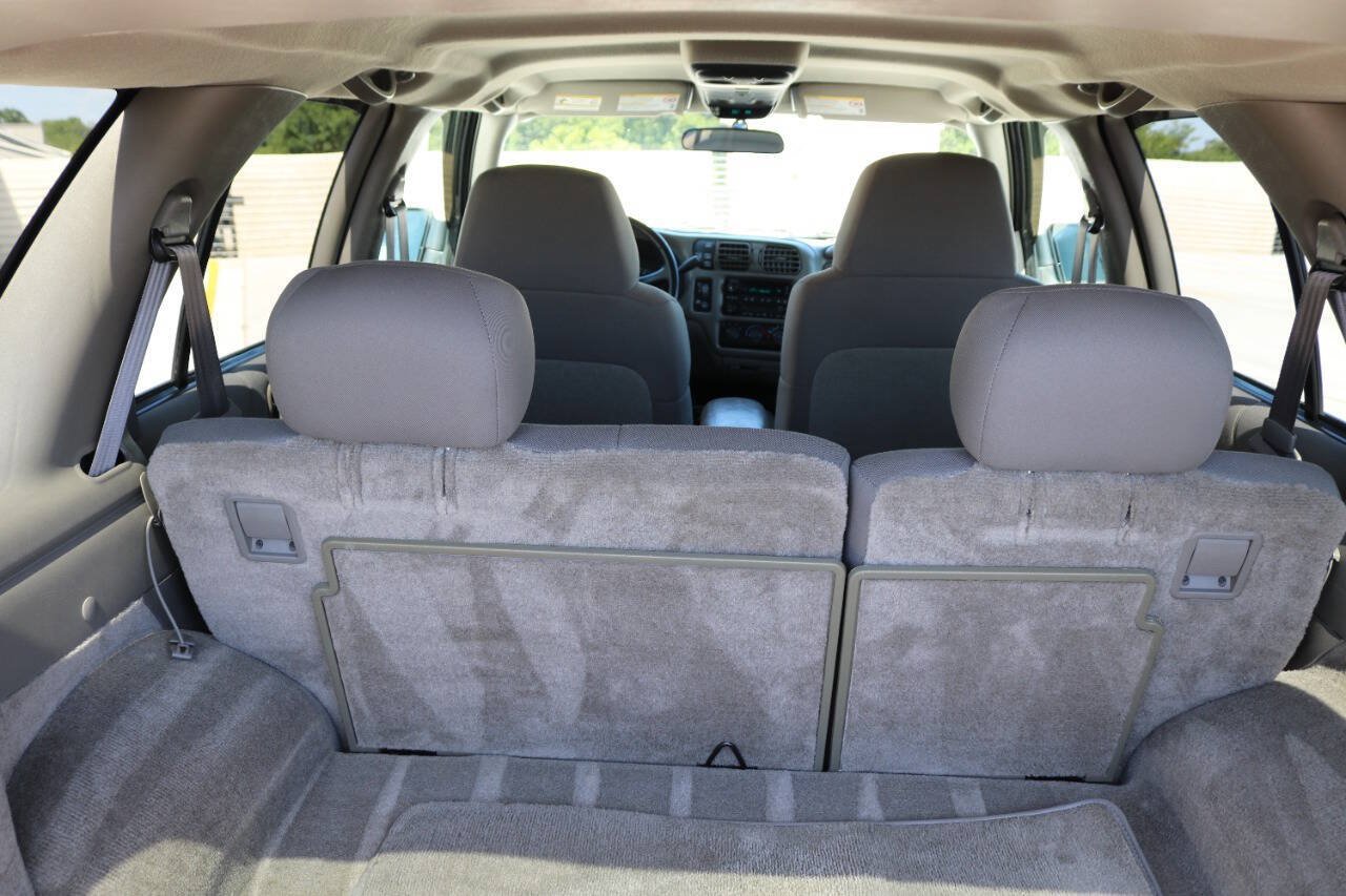 Used 2004 Chevrolet Blazer LS w/ Preferred Equipment Group AWD/4WD image 58