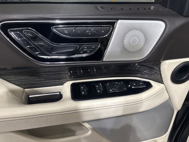 Used 2021 Lincoln Navigator Black Label AWD/4WD image 15