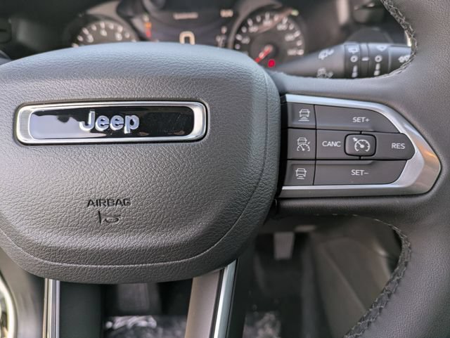 Certified 2026 Jeep Compass Latitude w/ Sun and Sound Group AWD/4WD image 22