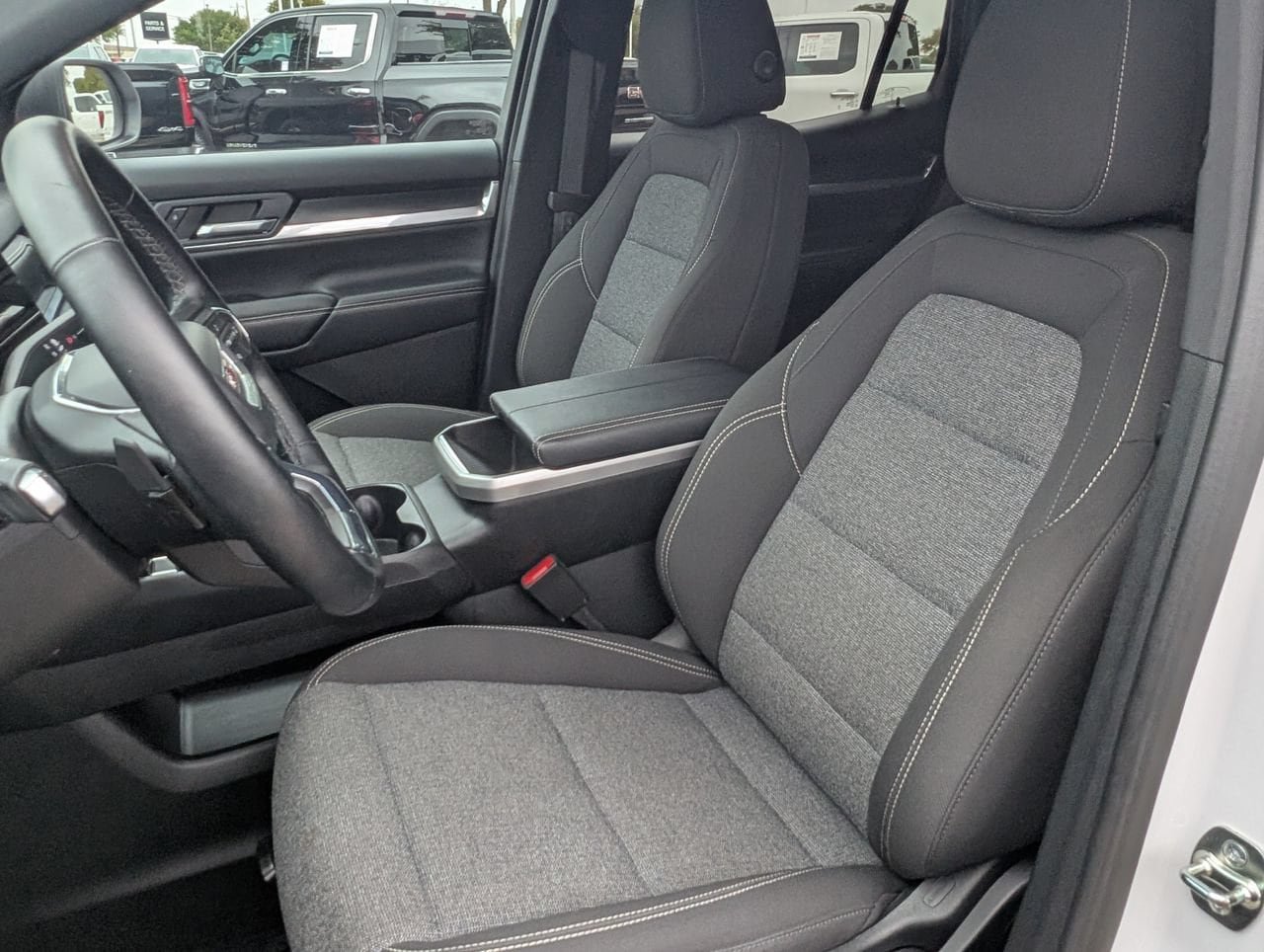 Used 2026 GMC Terrain Elevation FWD image 25