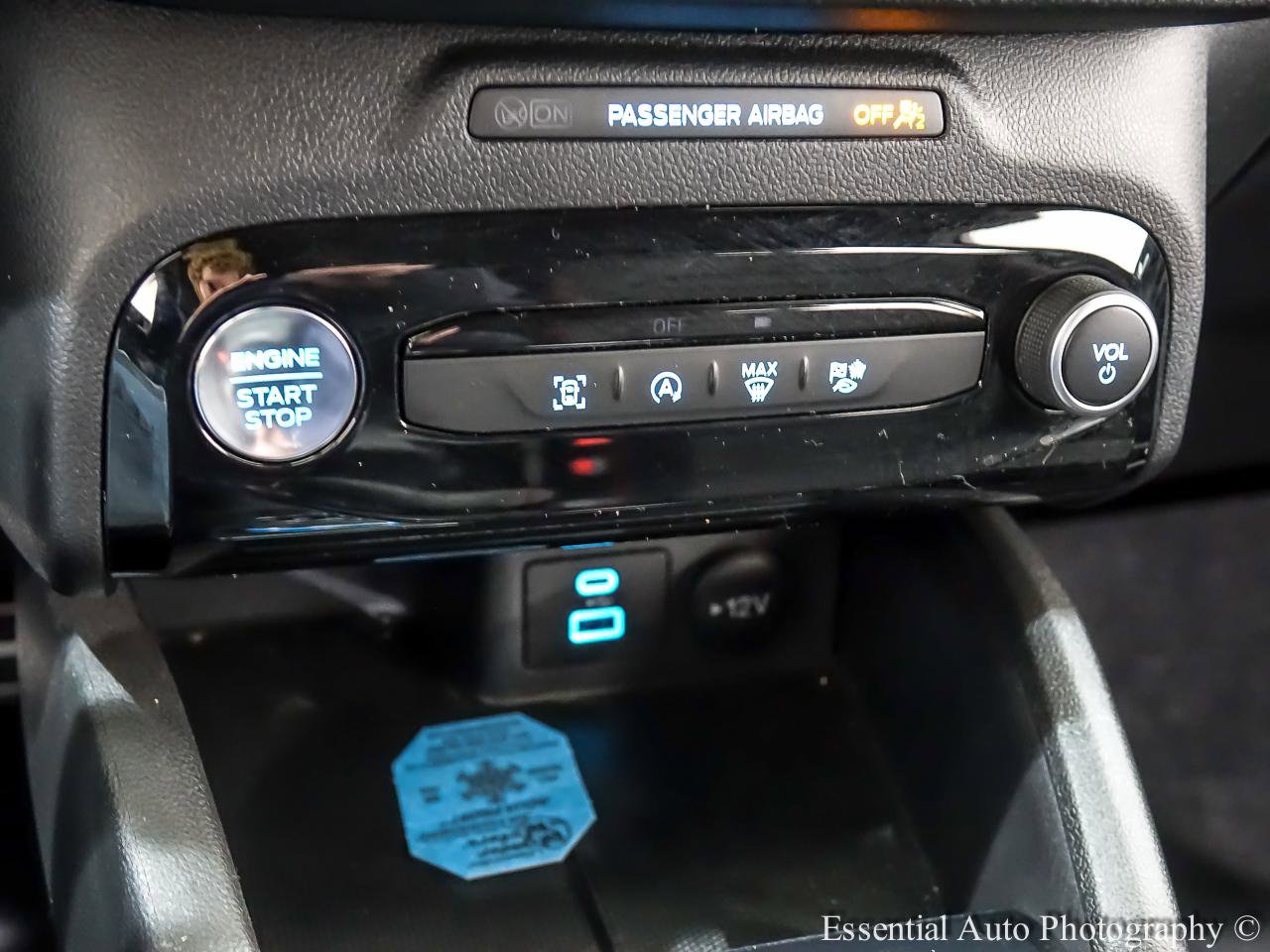 Used 2023 Ford Escape ST-Line w/ Tech Pack #1 AWD/4WD image 23