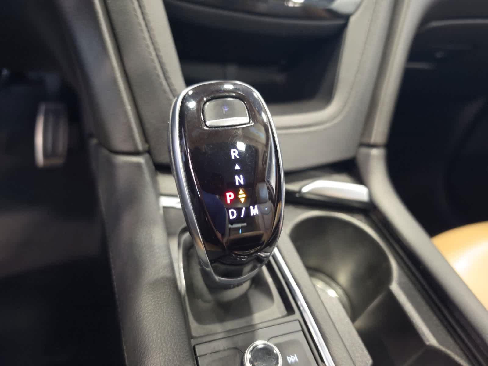 Used 2022 Cadillac XT5 Sportv w/ Platinum Package AWD/4WD image 28