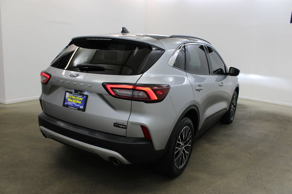 Used 2023 Ford Escape SE FWD image 5