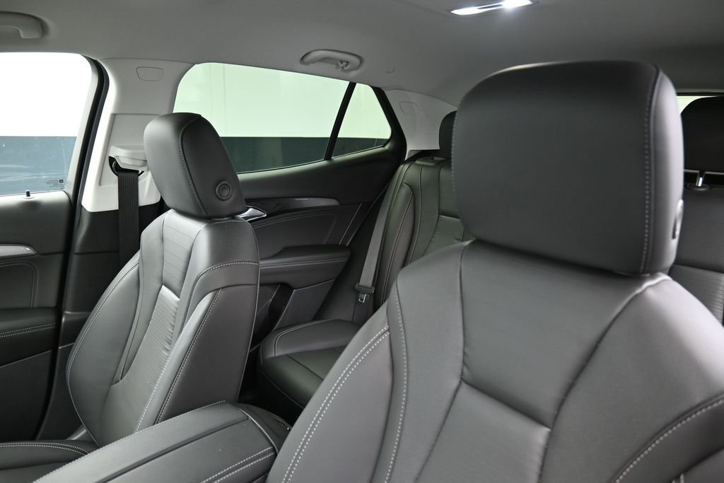 Used 2024 Buick Envision Preferred AWD/4WD image 14