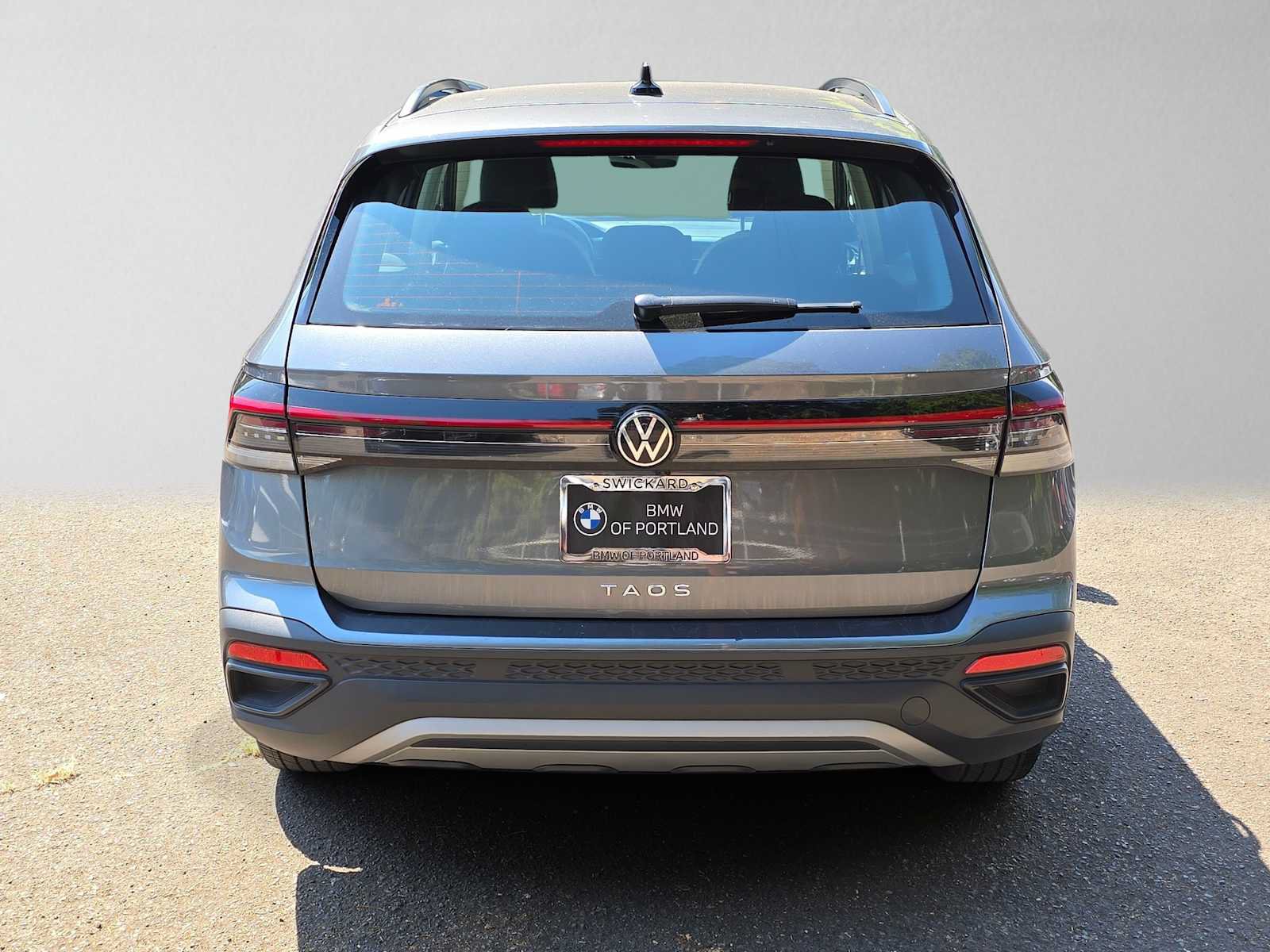Used 2025 Volkswagen Taos S FWD image 4