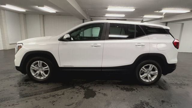 Certified 2023 GMC Terrain SLE FWD image 5