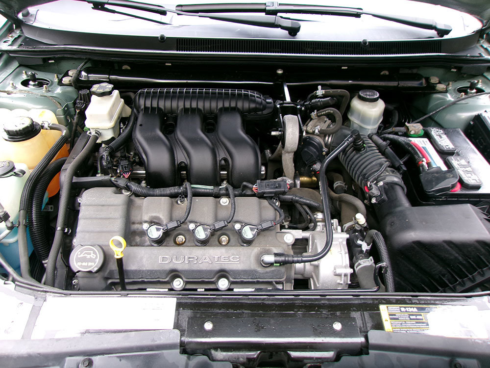 Used 2005 Ford Five Hundred Limited image 9