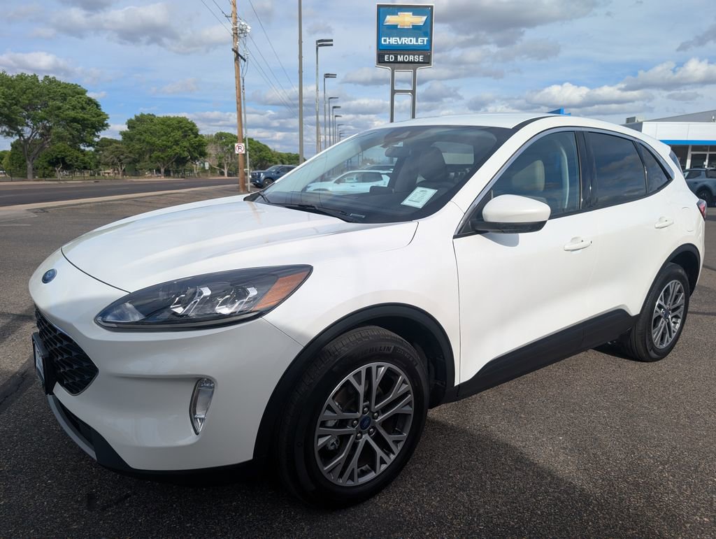 Used 2022 Ford Escape SEL image 1