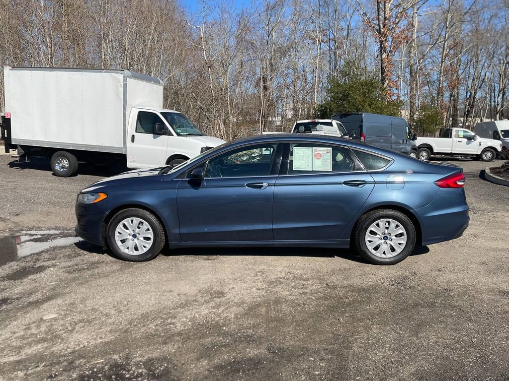 Used 2019 Ford Fusion S FWD image 9