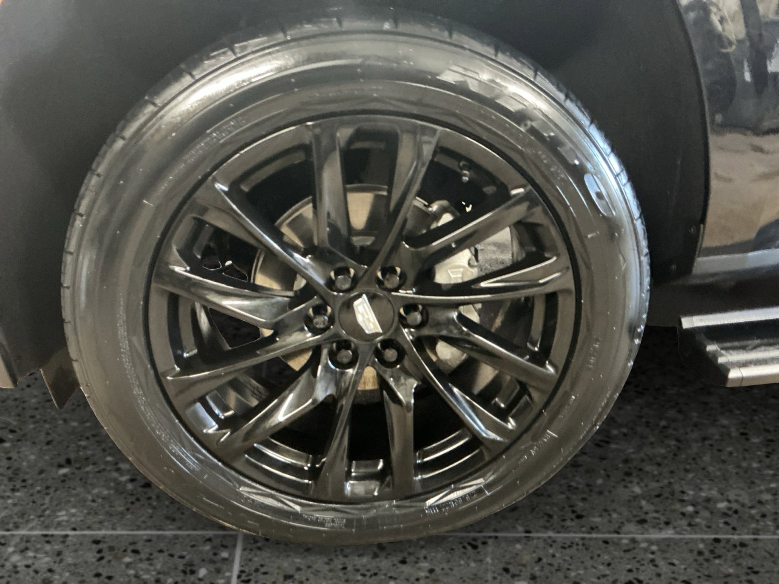 Used 2023 Cadillac Escalade ESV Sport Platinum w/ LPO, ONYX Package image 14