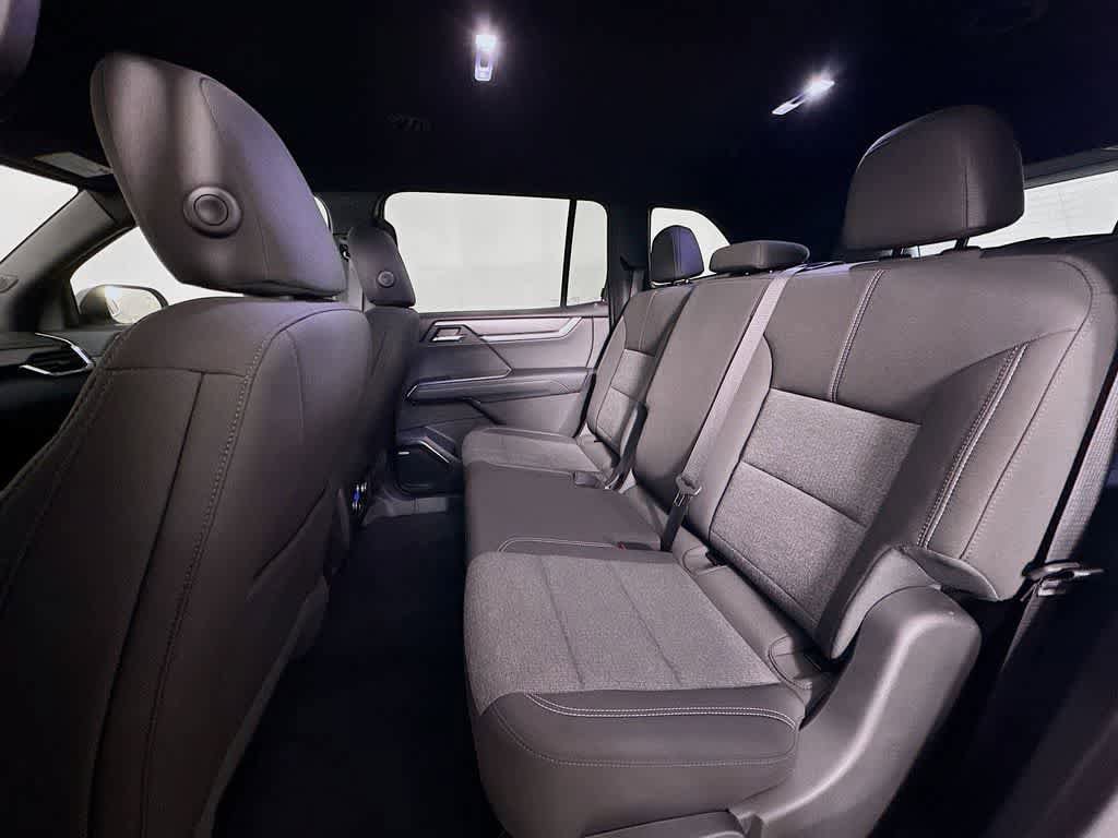 Used 2025 GMC Acadia Elevation FWD image 14