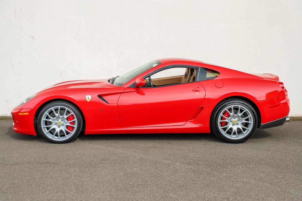 Used 2007 Ferrari 599 GTB Fiorano RWD image 11