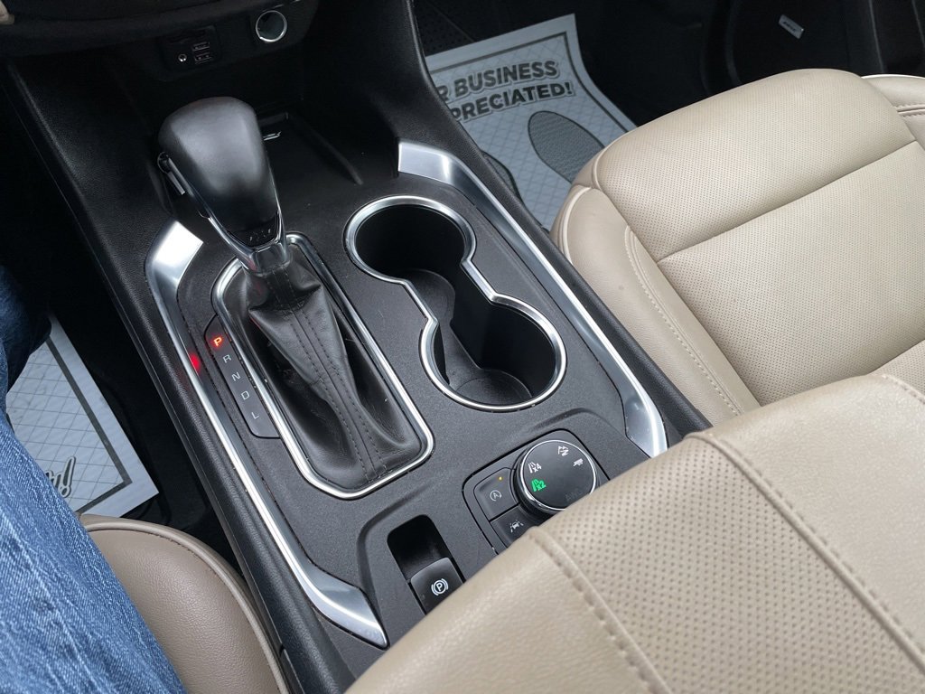 Used 2023 Chevrolet Traverse Premier w/ LPO, Floor Liner Package image 10