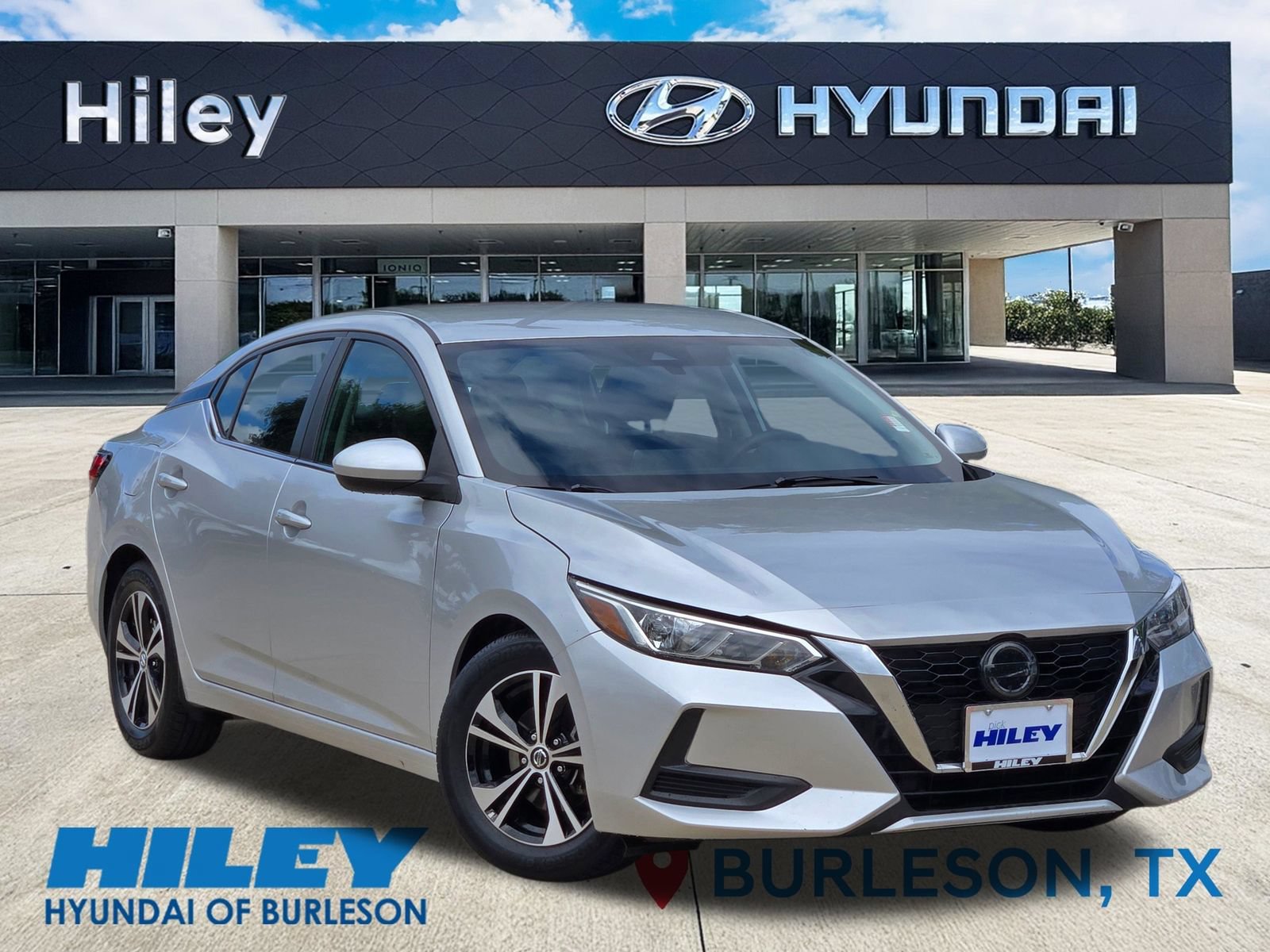 Used 2023 Nissan Sentra SV FWD image 2