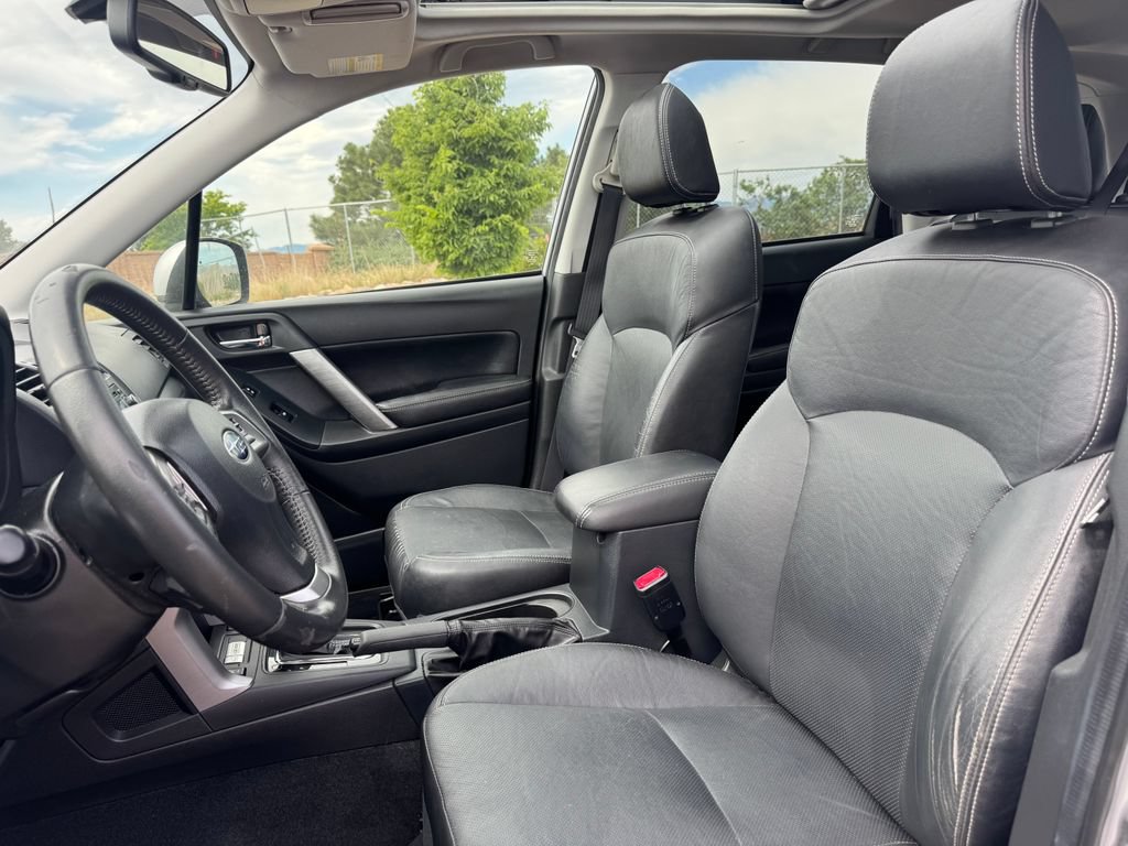 Used 2015 Subaru Forester 2.5i Touring AWD/4WD image 7