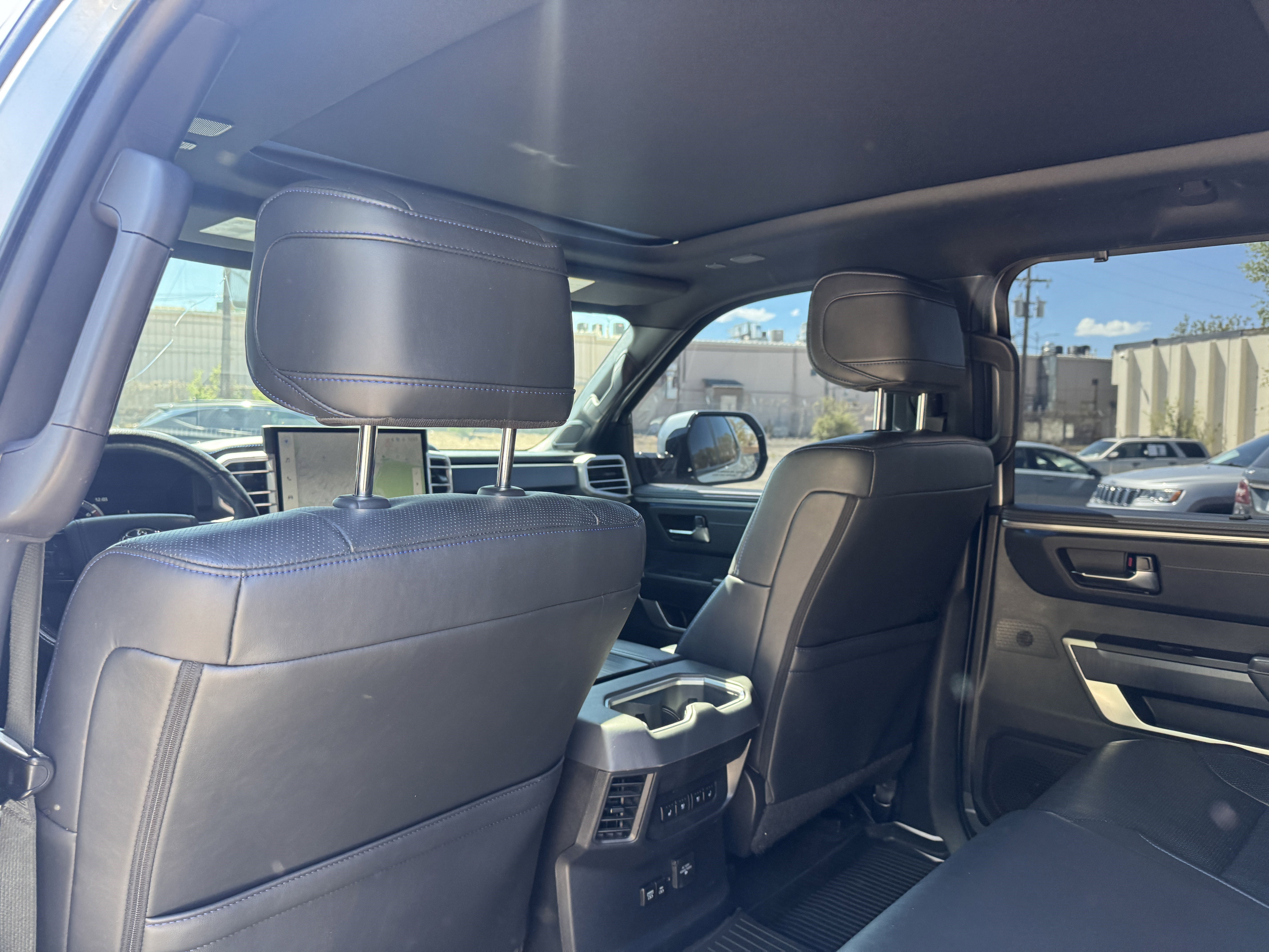 Used 2023 Toyota Tundra Platinum AWD/4WD image 15