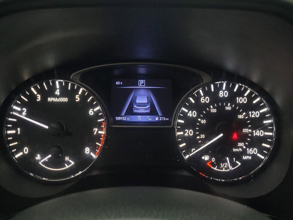 Used 2018 Nissan Pathfinder SL image 23