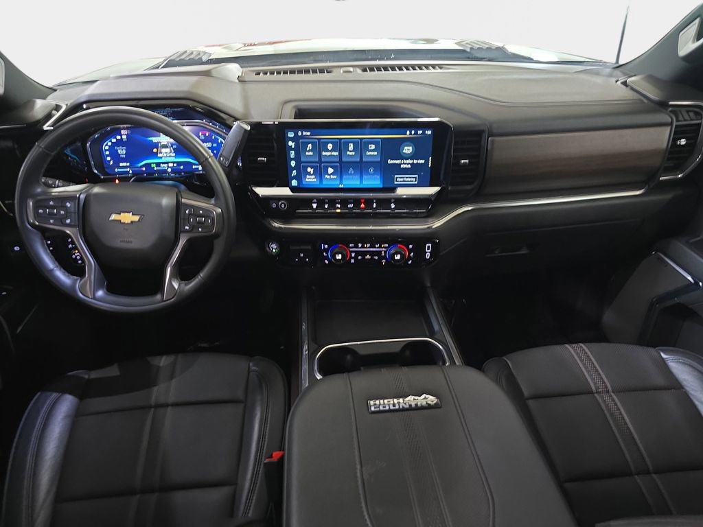 Used 2024 Chevrolet Silverado 2500 High Country w/ High Country Premium Package AWD/4WD image 12