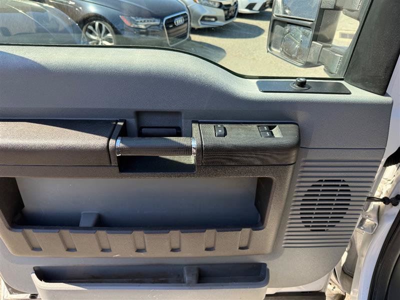 Used 2013 Ford F250 XL w/ PWR Equipment Group AWD/4WD image 17
