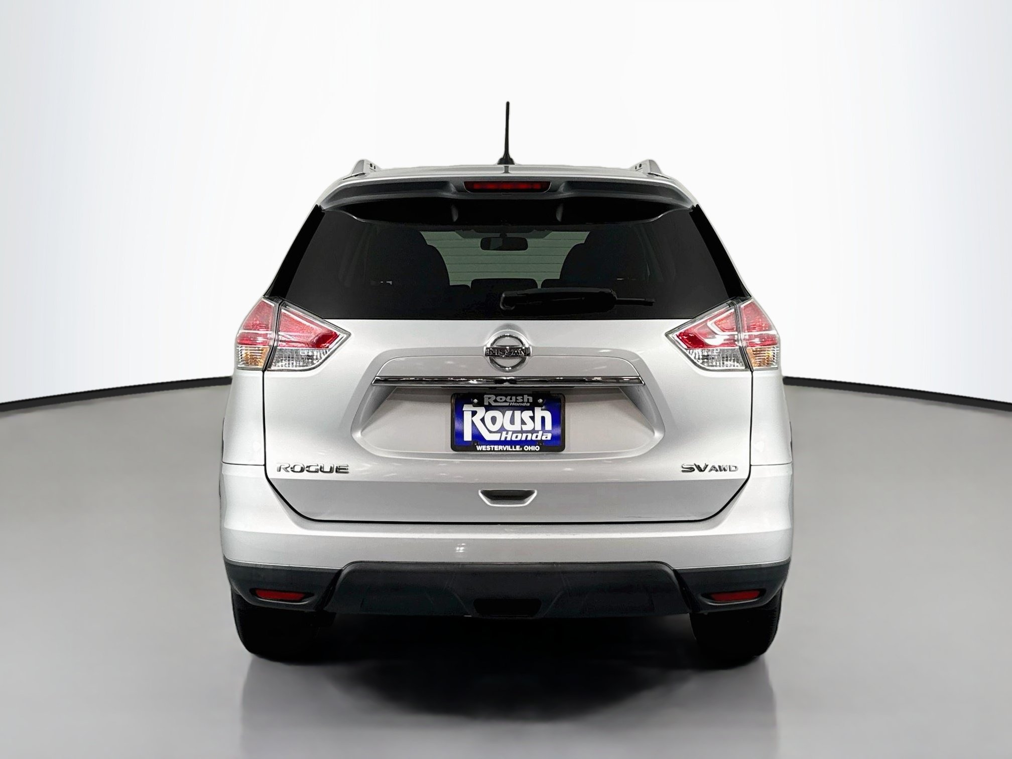 Used 2016 Nissan Rogue SV AWD/4WD image 6