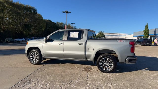 Used 2024 Chevrolet Silverado 1500 LT AWD/4WD image 6
