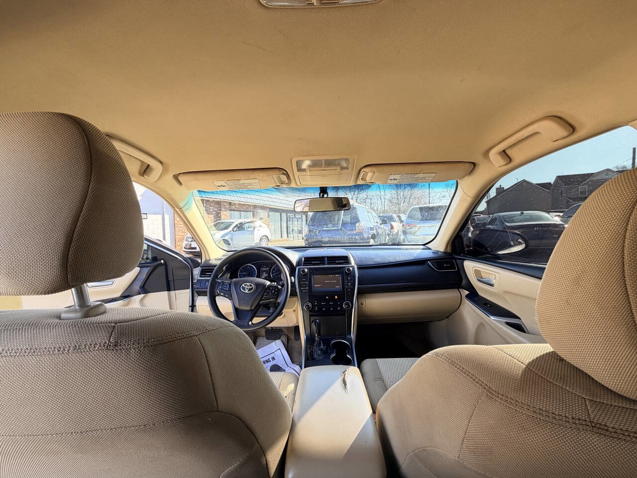 Used 2017 Toyota Camry LE image 48