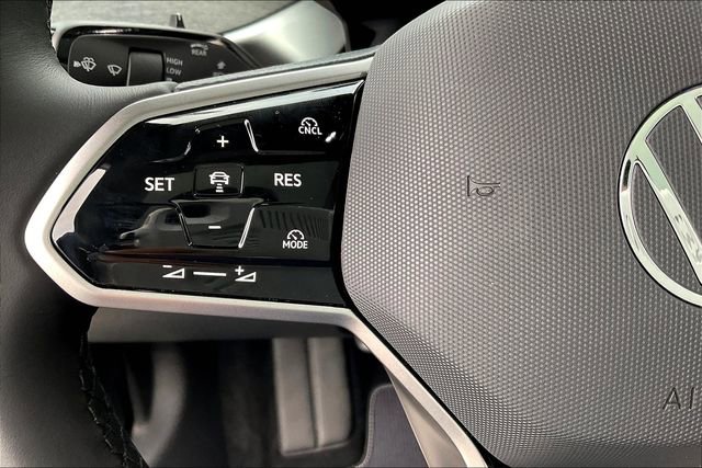 New 2025 Volkswagen ID. Buzz Pro S Plus image 18