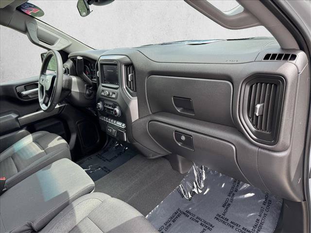Used 2024 Chevrolet Silverado 1500 Custom Trail Boss w/ LPO, Dark Essentials Package AWD/4WD image 20