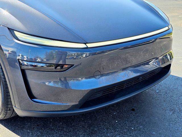 Used 2026 Tesla Model Y Long Range AWD/4WD image 3
