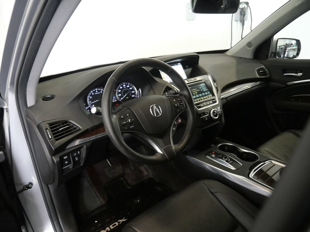 Used 2018 Acura MDX w/ Technology Package AWD/4WD image 13