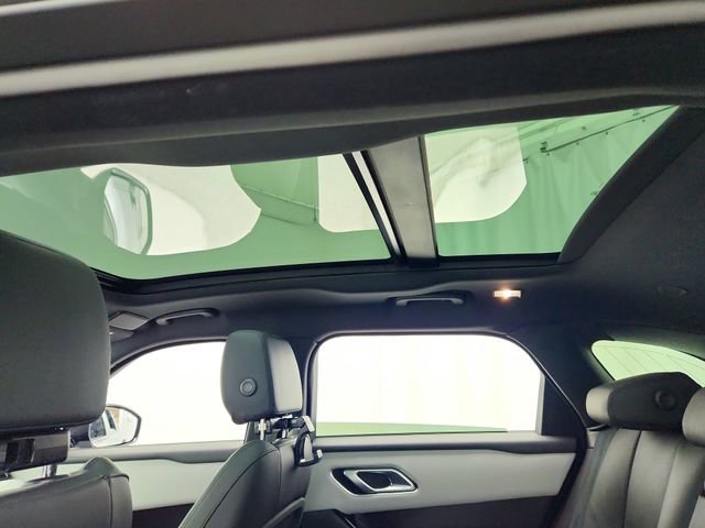 New 2026 Land Rover Range Rover Velar Dynamic SE image 22