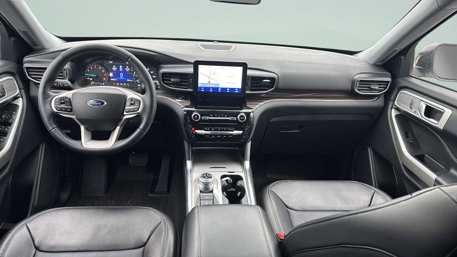 Used 2022 Ford Explorer Limited w/ Equipment Group 301A image 20