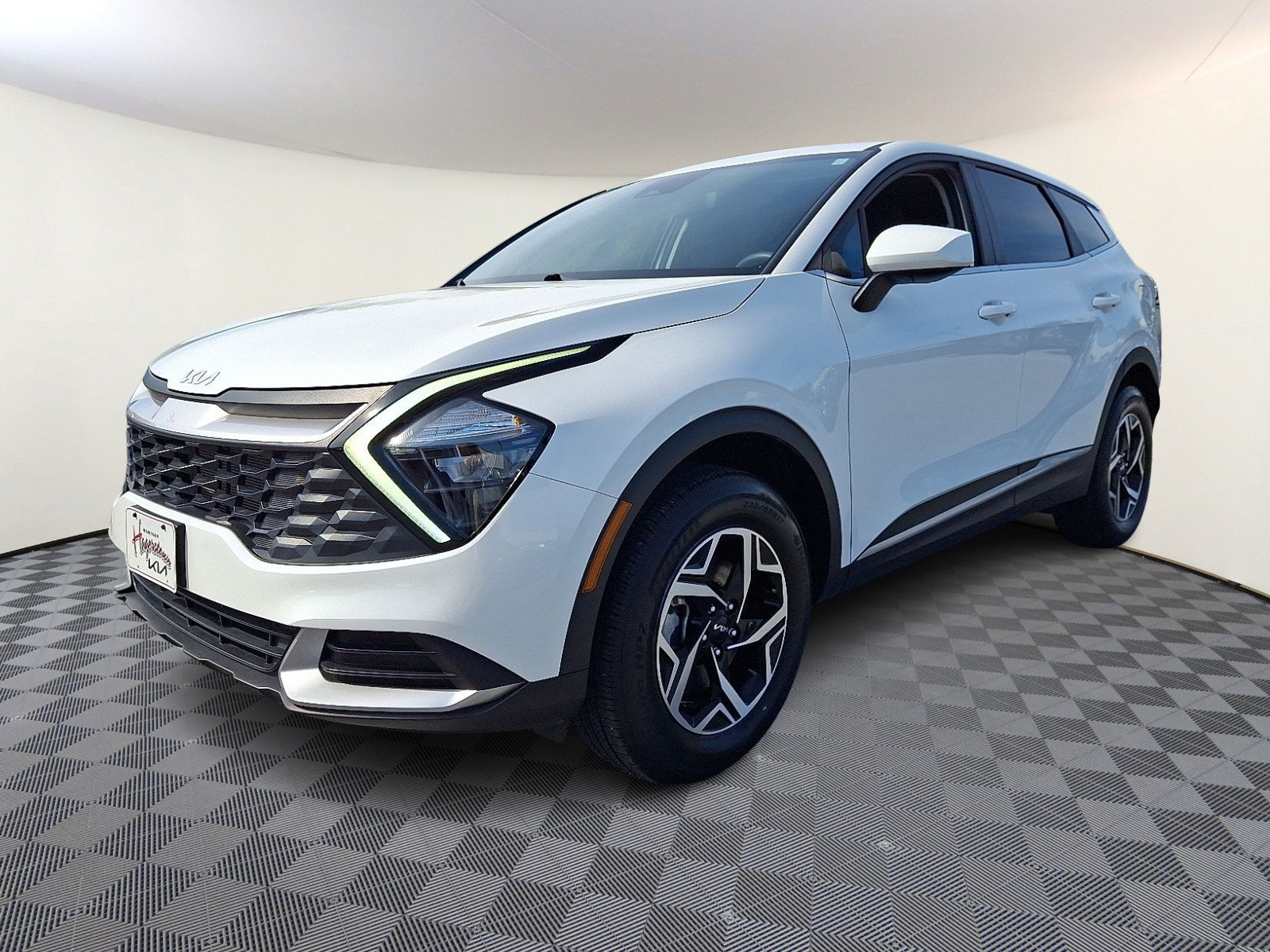 Certified 2023 Kia Sportage LX AWD/4WD image 3