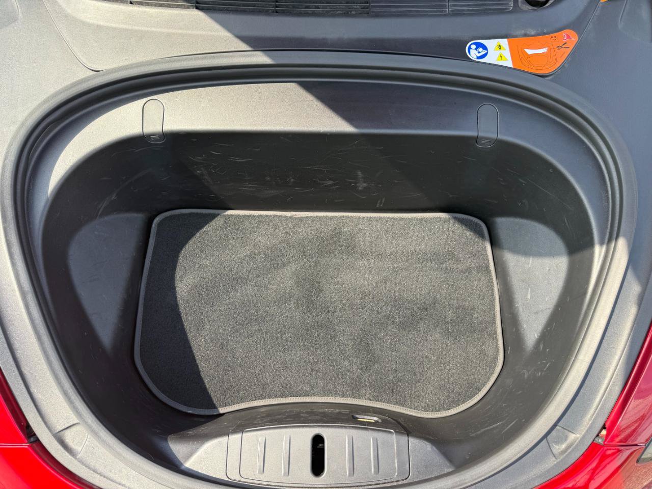 Used 2017 Tesla Model 3 Long Range RWD image 19