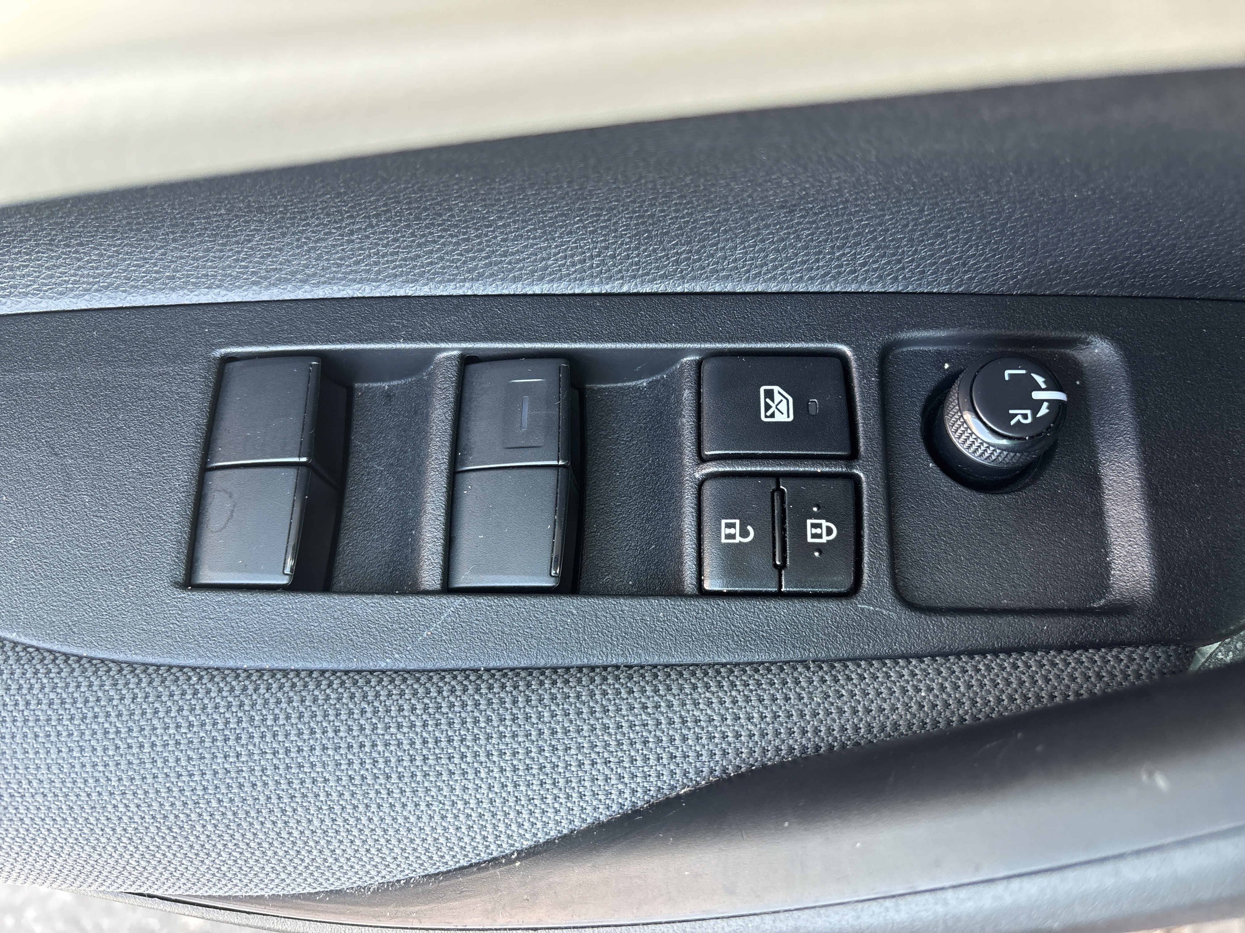 Certified 2024 Toyota Corolla LE FWD image 13