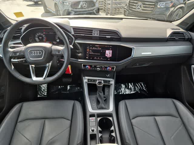 Used 2022 Audi Q3 2.0T Premium AWD/4WD image 14