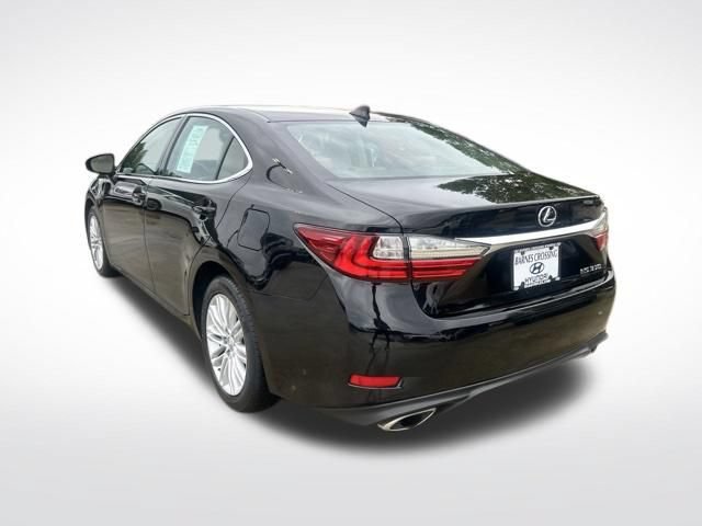 Used 2016 Lexus ES 350 w/ Premium Package w/Wood Trim FWD image 5