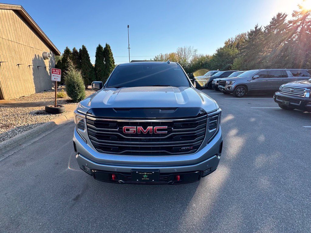 Used 2026 GMC Sierra 1500 AT4 w/ AT4 Premium Package AWD/4WD image 4