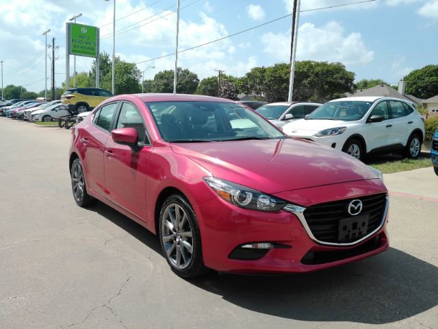 Used 2018 MAZDA MAZDA3 Touring FWD image 4