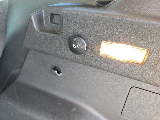 Used 2015 Ford Escape SE image 6