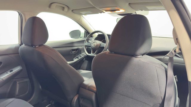 Used 2024 Nissan Sentra S FWD image 14