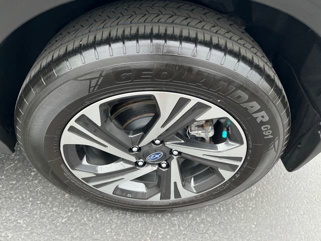 Used 2024 Subaru Crosstrek 2.0i Premium AWD/4WD image 28